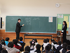 7 平成22年12月7日　甲斐市立双葉東小学校