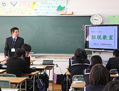 8 平成22年12月10日 甲州市立勝沼中学校