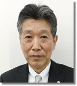 支部長 窪 田 久 人
